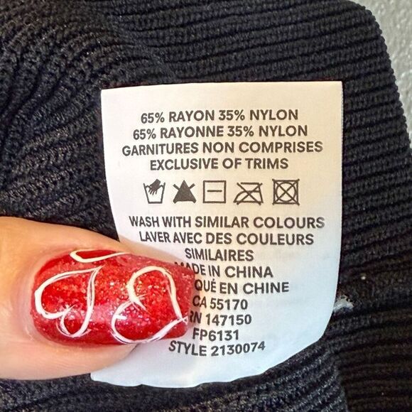 Frank & Oak Boho Short Y2K Edgy Academia V-Neck Crop Top Tank Top Women’s M - Picture 4 of 8